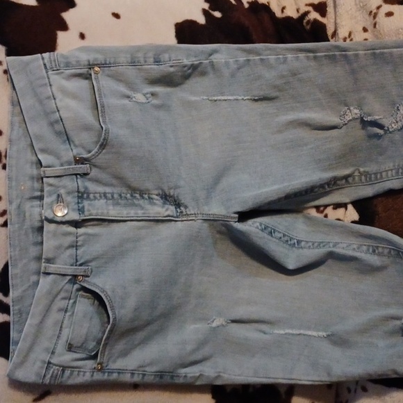 SEVEN7 WOMENS JEANS, TUMMYLESS, HIGH RISE SKINNY, SIZE 14 WOMENS. - Picture 3 of 11